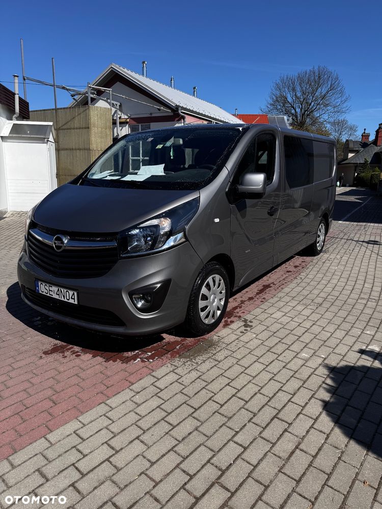 Opel Vivaro - 10