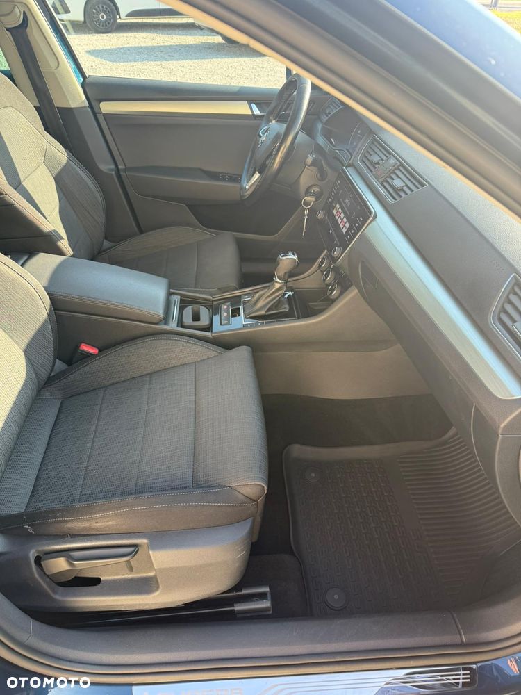 Skoda Superb 2.0 TDI Active DSG - 7
