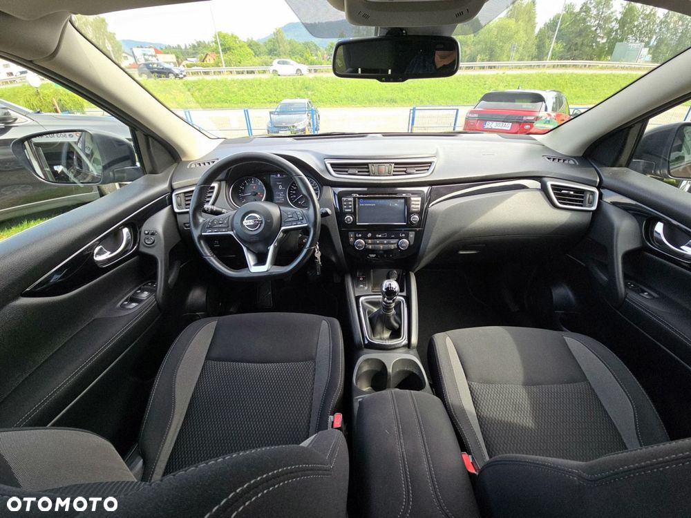 Nissan Qashqai - 10