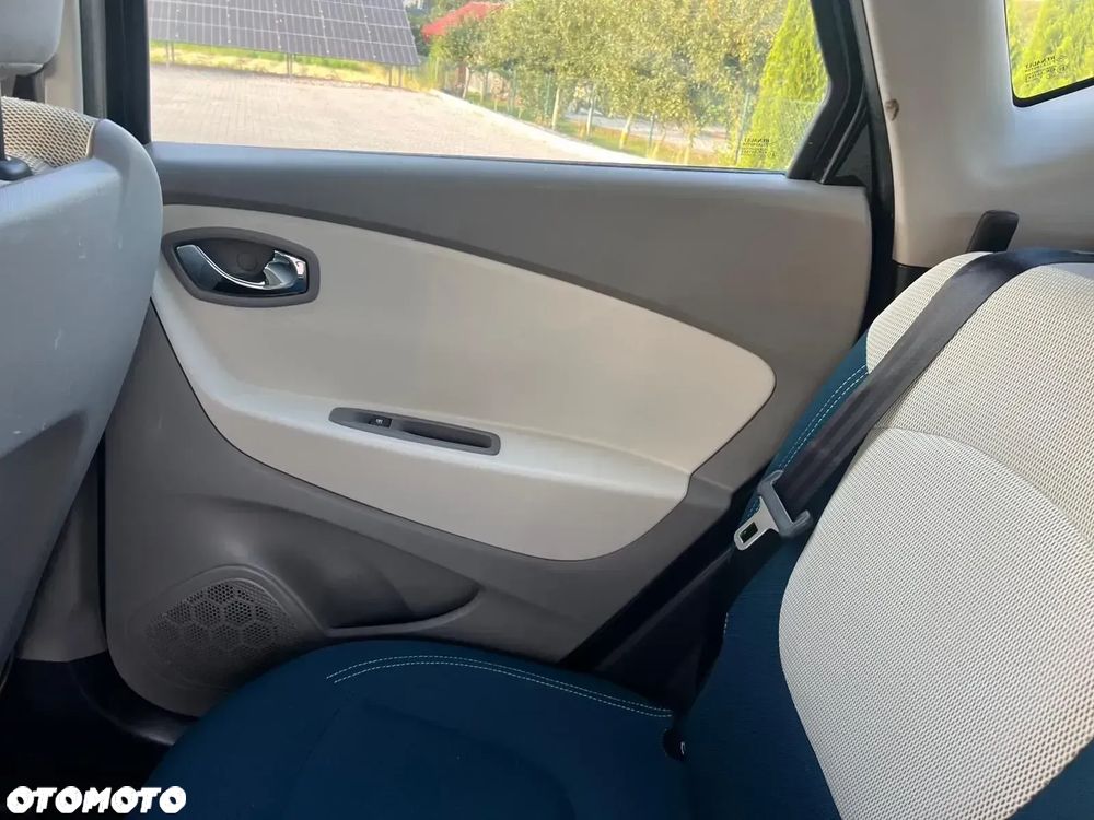 Renault Captur (ENERGY) dCi 90 INTENS - 23