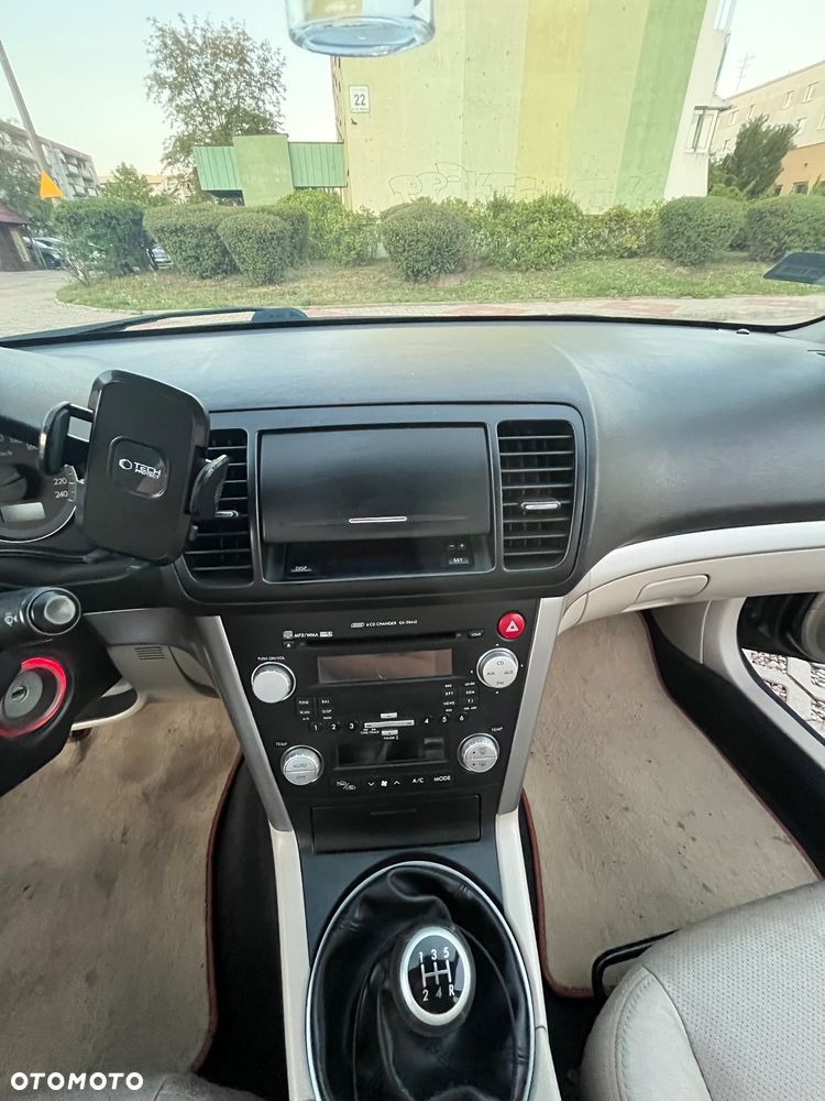 Subaru Legacy 2.0 D Comfort - 28