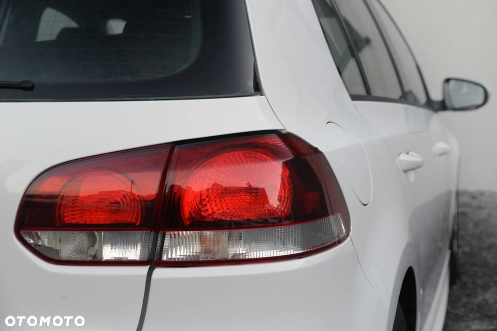Volkswagen Golf 1.6 TDI BlueMotion Technology Trendline - 15
