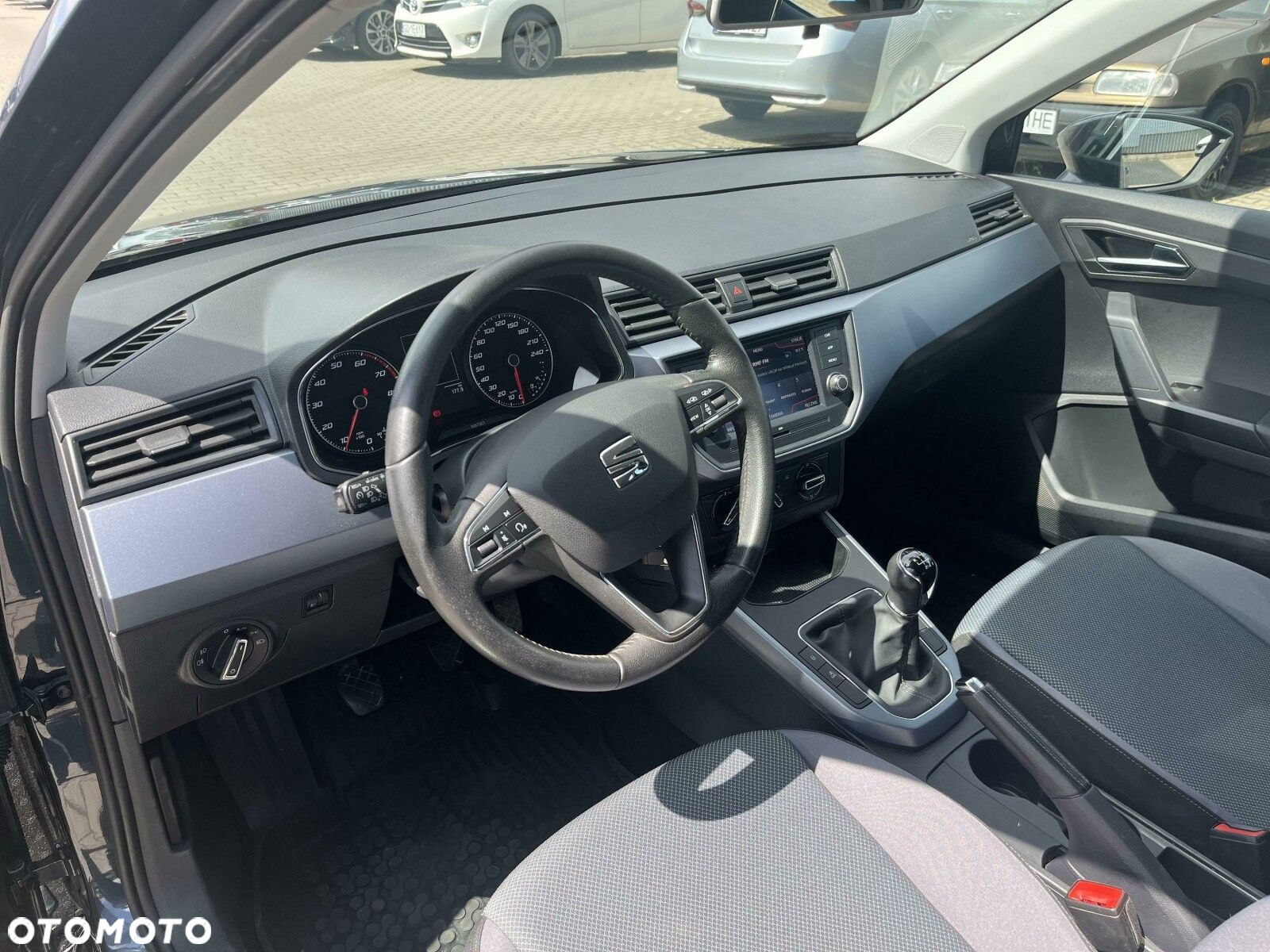 Seat Arona - 9