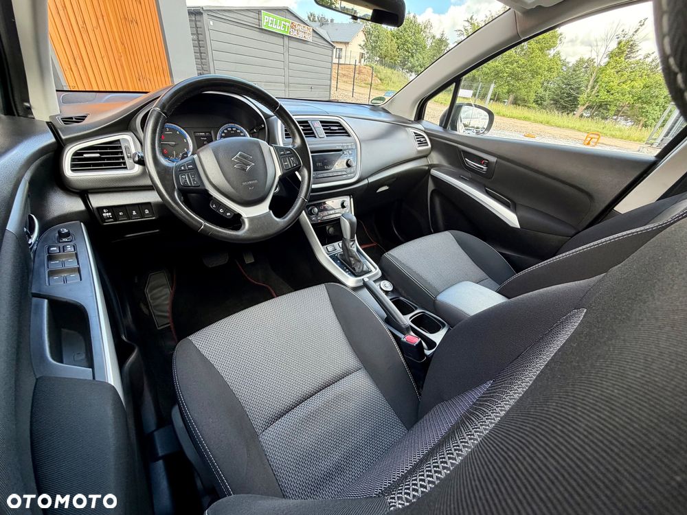 Suzuki SX4 S-Cross - 19