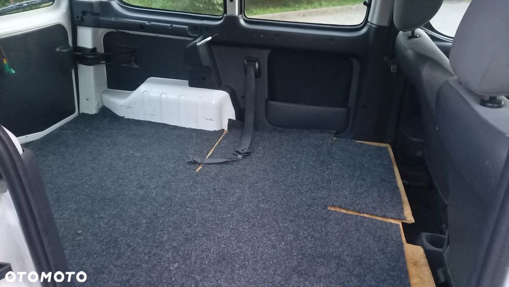 Citroën Berlingo 1.4i Advance - 20