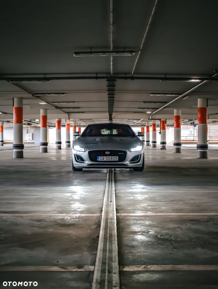 Jaguar F-Type 2.0 Turbo R-Dynamic - 5