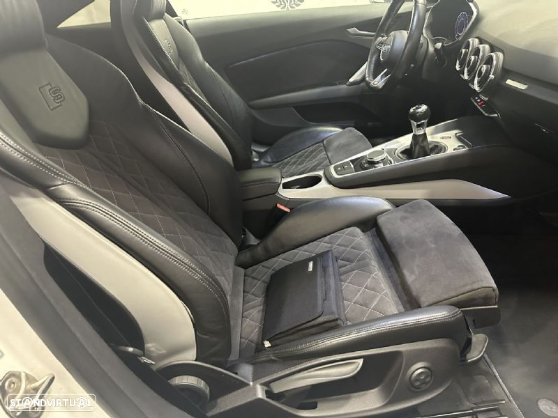 Audi TT Coupé 2.0 TFSI S-line - 28