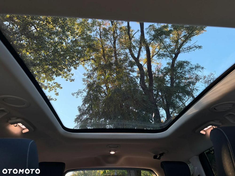 Ford S-Max - 28