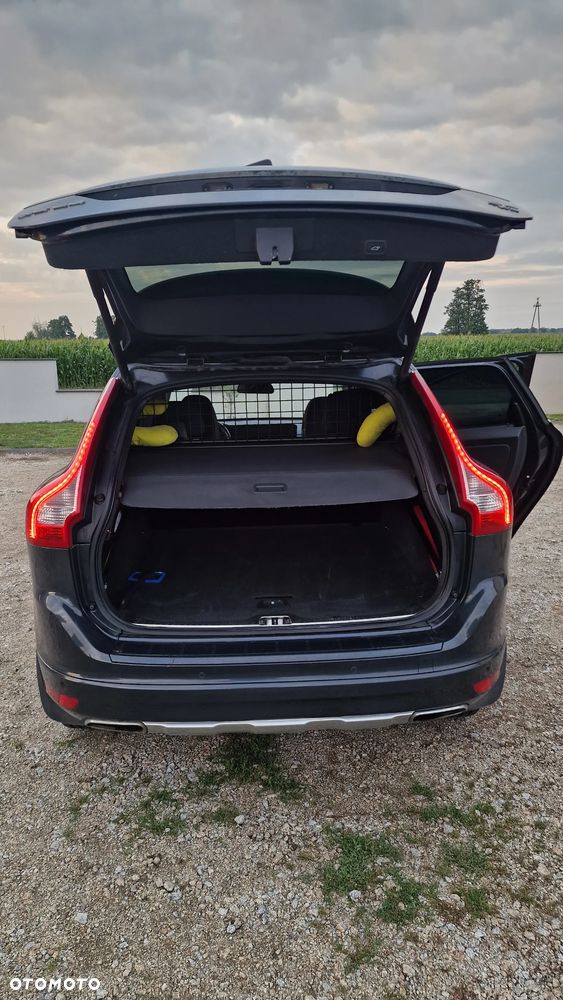 Volvo XC 60 D4 AWD Kinetic - 17
