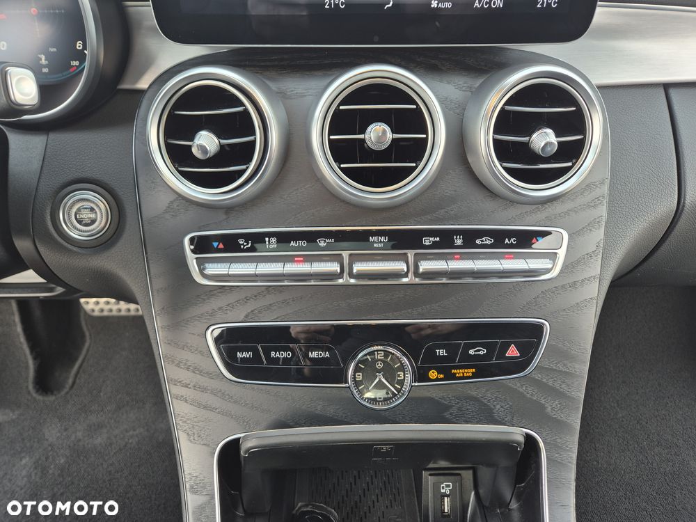 Mercedes-Benz Klasa C 300 d 9G-TRONIC - 13