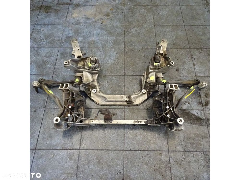 BMW 7 F01 F02 4.4 V8 TRAWERS SANKI WAHACZE - 1