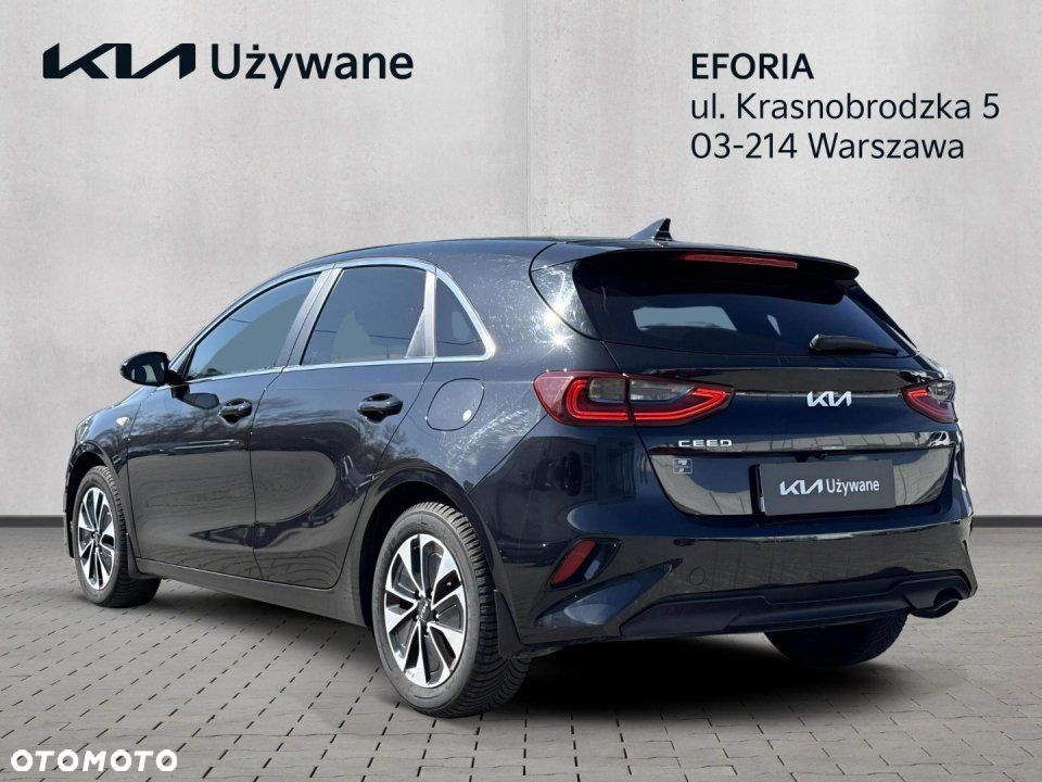 Kia Ceed - 4
