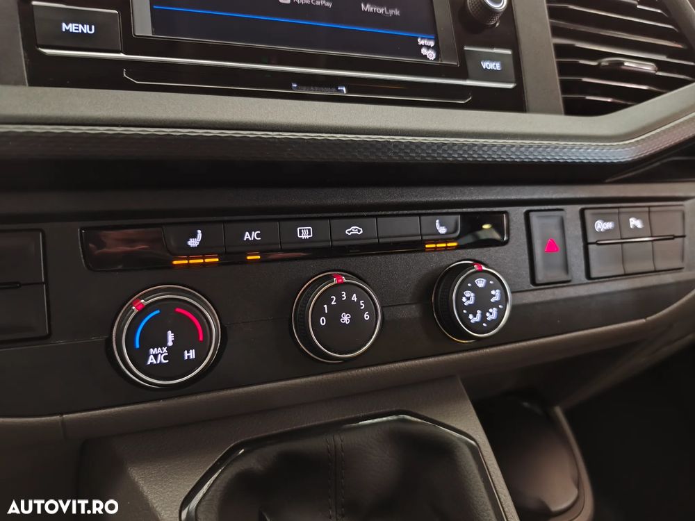Volkswagen Transporter - 28