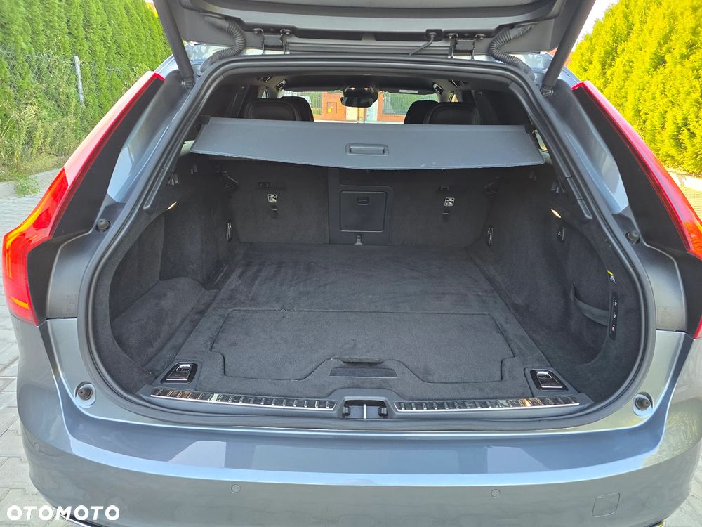 Volvo V90 D4 Geartronic R Design - 19