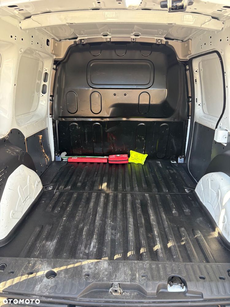 Mercedes-Benz Citan - 12