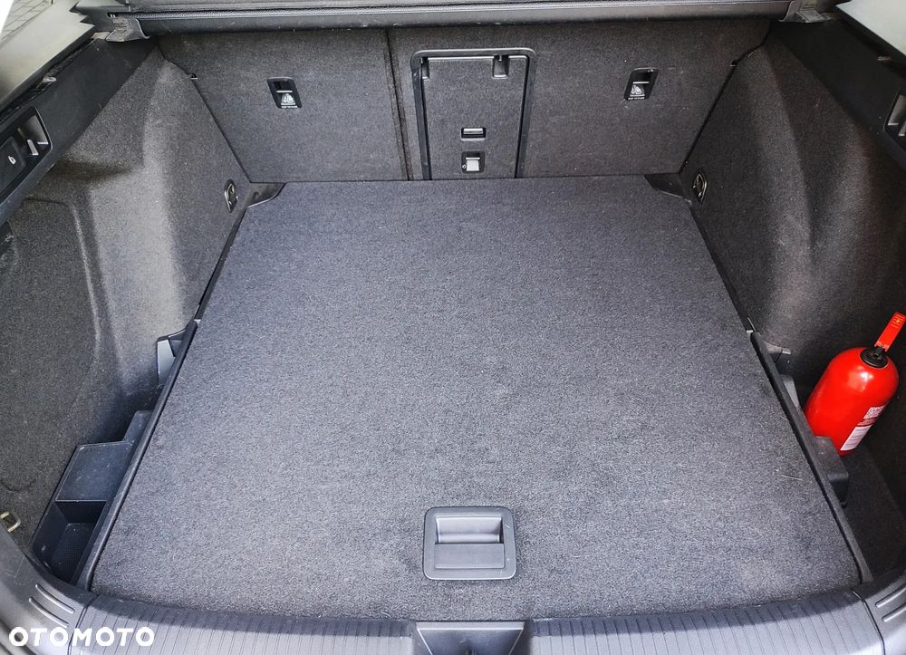 Volkswagen Golf 2.0 TDI Style - 20