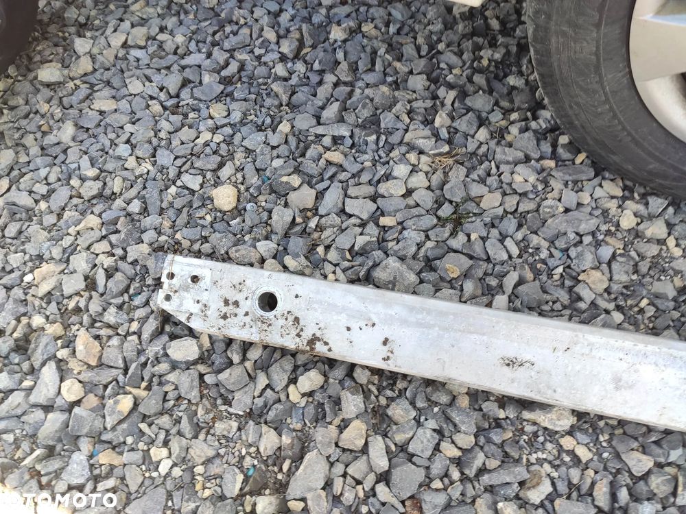 EU Belka wzmocnienie pod chłodnice przód Range Rover Evoque II K8D2-8A297-AD - 5