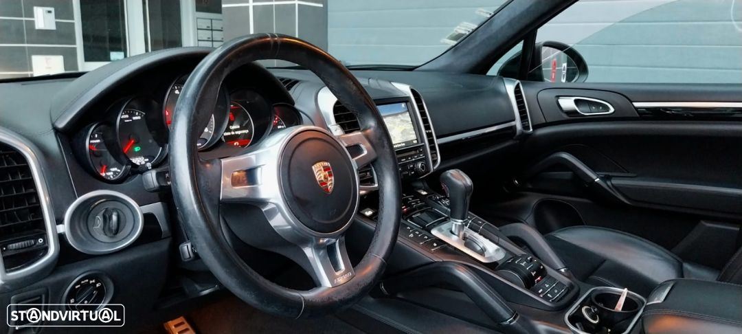 Porsche Cayenne S Hybrid - 7