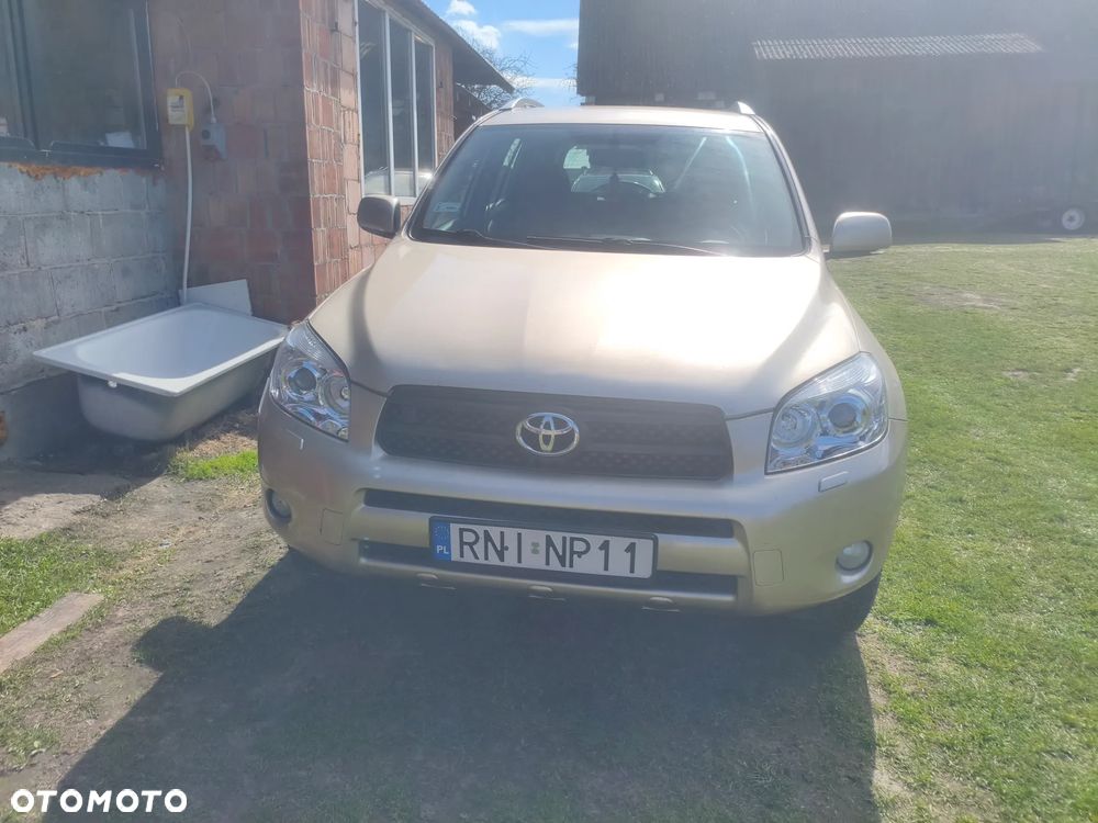 Toyota RAV4 2.2 D-4D Sol - 3