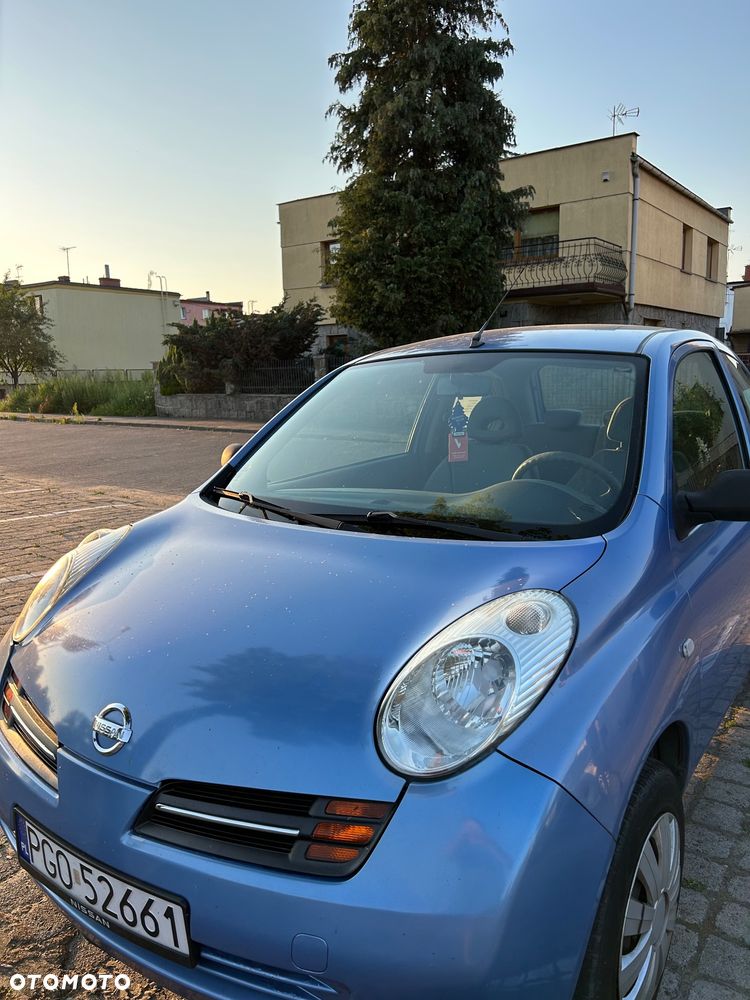 Nissan Micra - 2