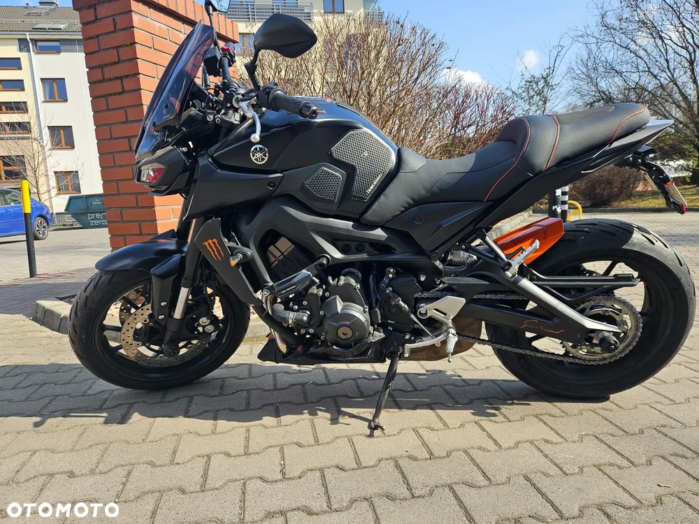 Yamaha MT - 1