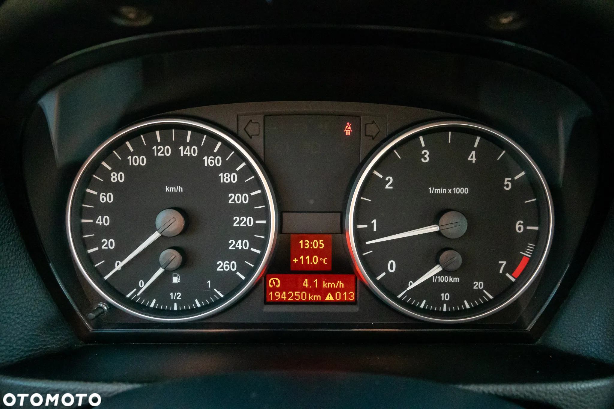 BMW Seria 3 318i - 35