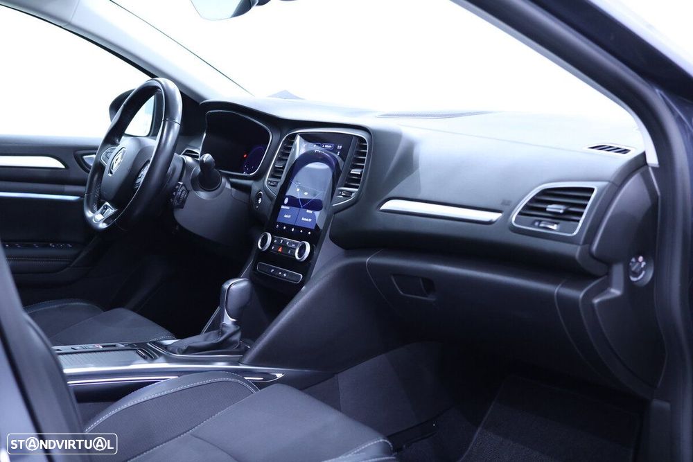 Renault Mégane Sport Tourer - 24