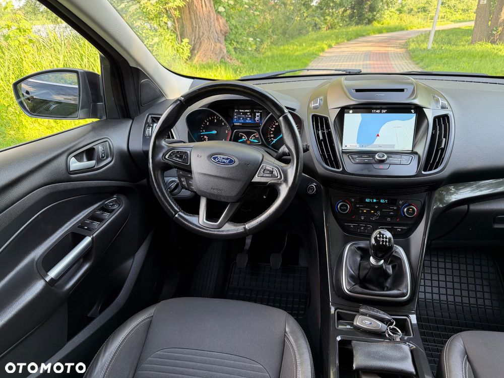 Ford Kuga 2.0 TDCi 4x4 Titanium - 16