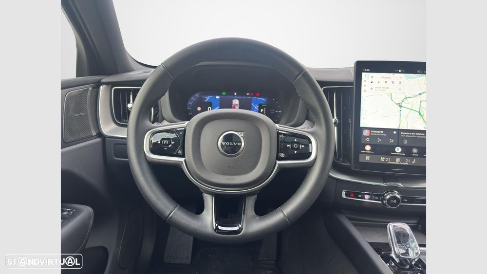 Volvo XC 60 2.0 T6 PHEV Black Edition AWD - 13