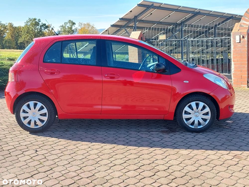 Toyota Yaris 1.4 D-4D Life - 10