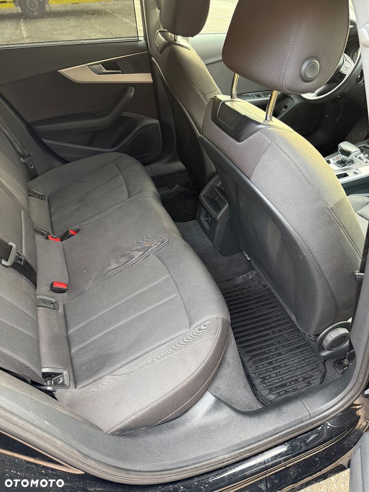 Audi A4 Avant 35 TFSI S tronic advanced - 12