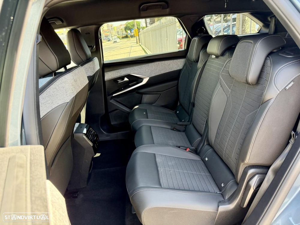 Peugeot 5008 Hybrid 136 e-DSC Allure Pack - 11