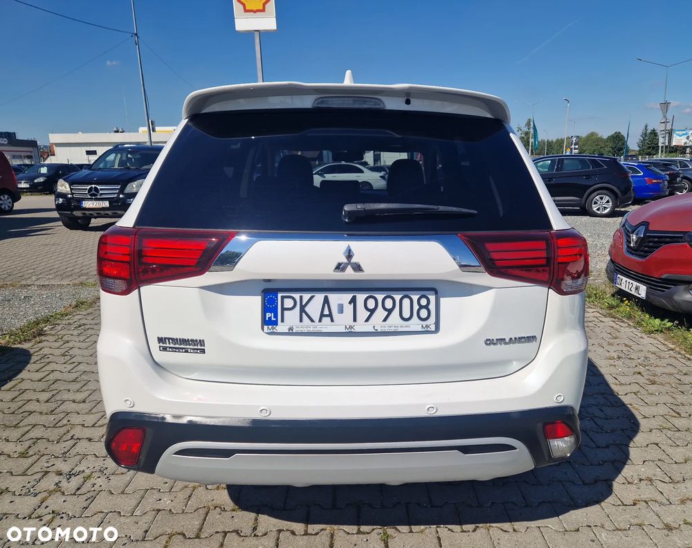 Mitsubishi Outlander 2.0 2WD CVT Diamant - 7