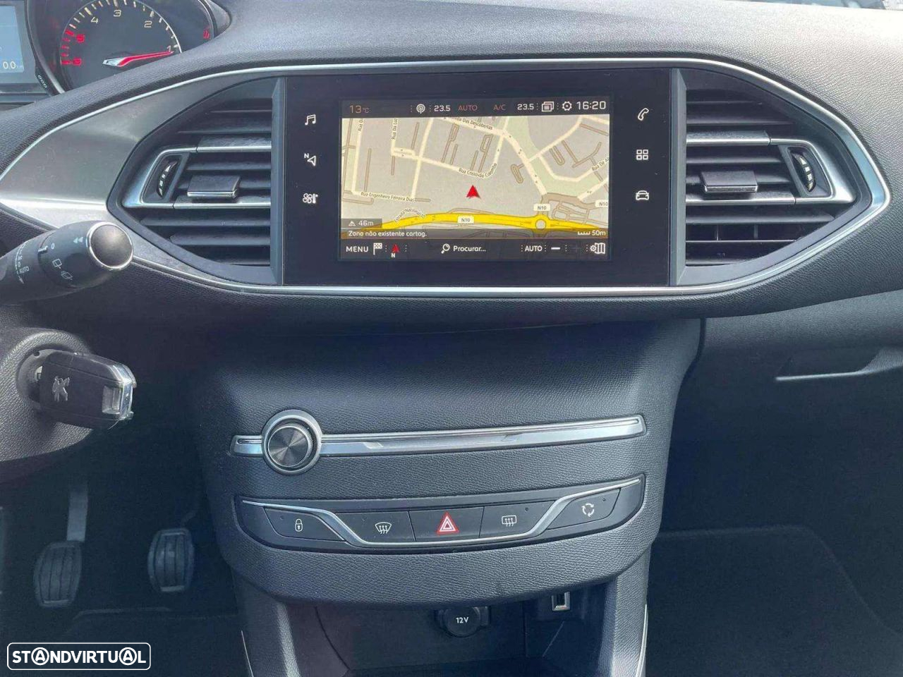Peugeot 308 1.6 BlueHDi Allure - 14