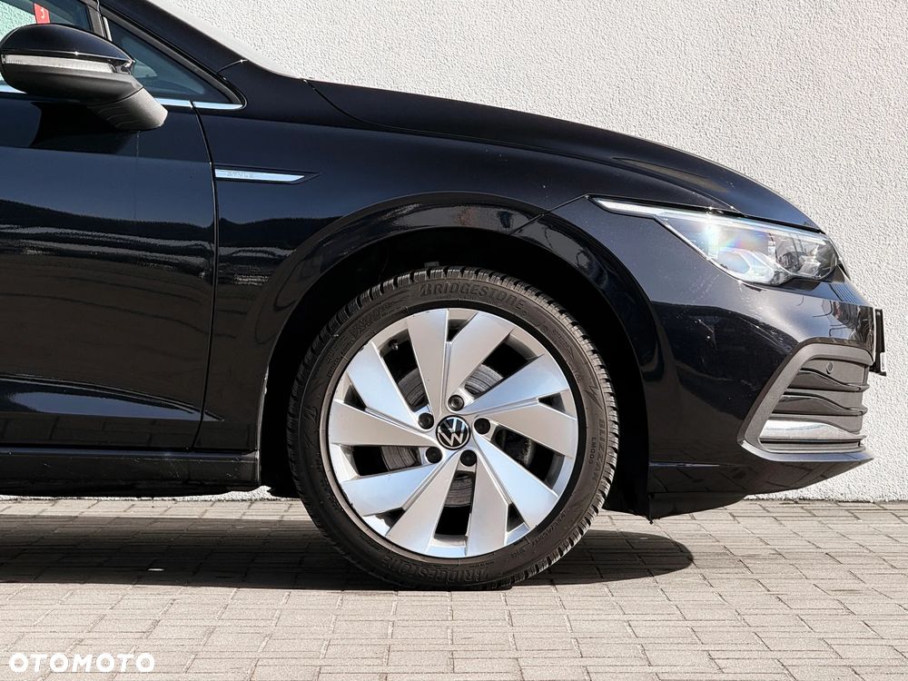Volkswagen Golf 1.5 eTSI OPF DSG Style - 5