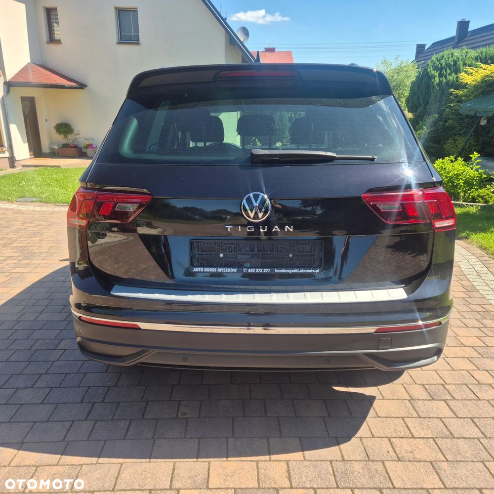 Volkswagen Tiguan 1.5 TSI EVO Trendline - 25