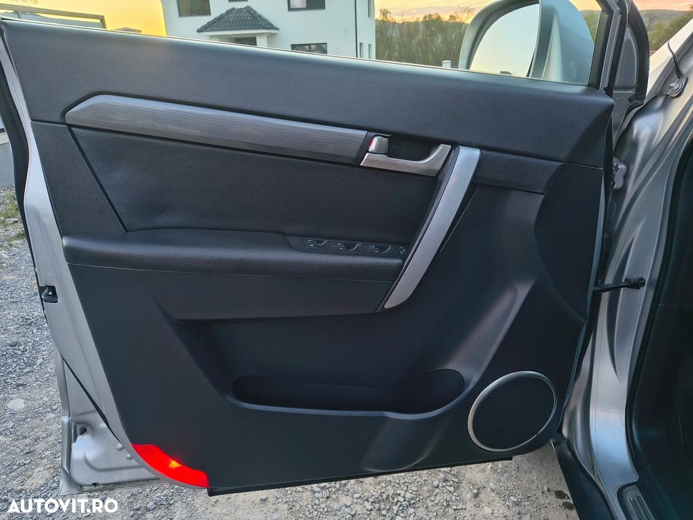 Chevrolet Captiva 2.0 4WD 7 Sitzer Automatik LT - 18