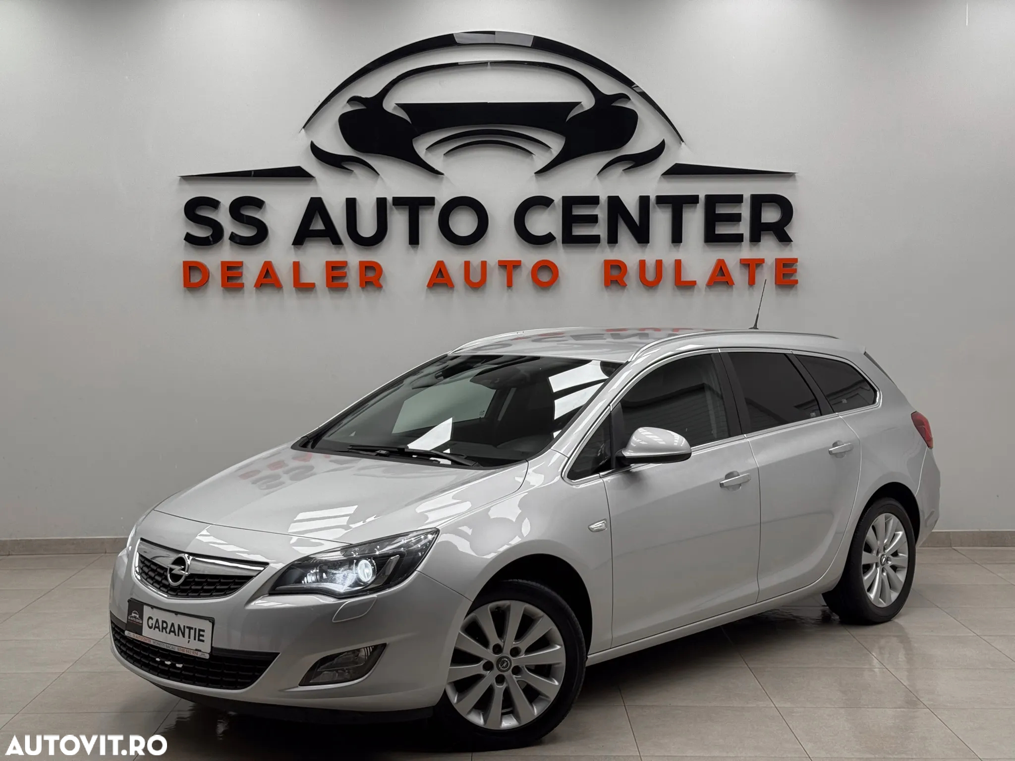 Opel Astra 2.0 CDTI DPF Design Edition - 2