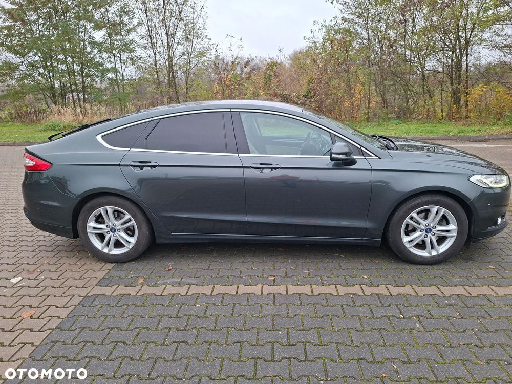 Ford Mondeo 2.0 TDCi Titanium PowerShift - 4