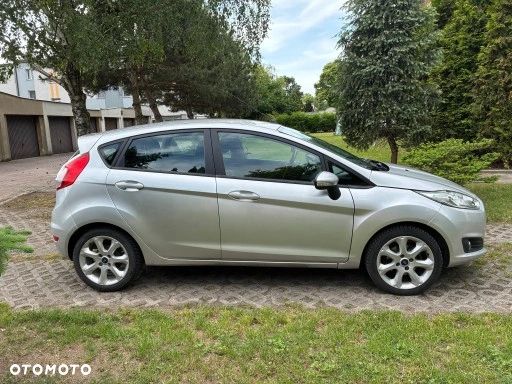 Ford Fiesta - 2