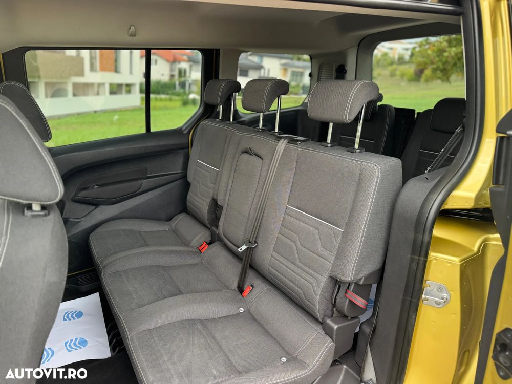 Ford Tourneo Connect Grand 1.5 TDCi Start/Stop Titanium - 14