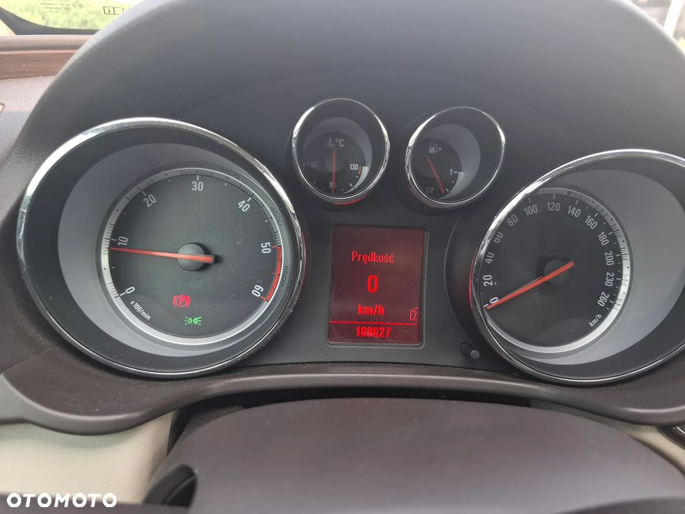 Opel Insignia 2.0 CDTI 4x4 Design Edition - 11