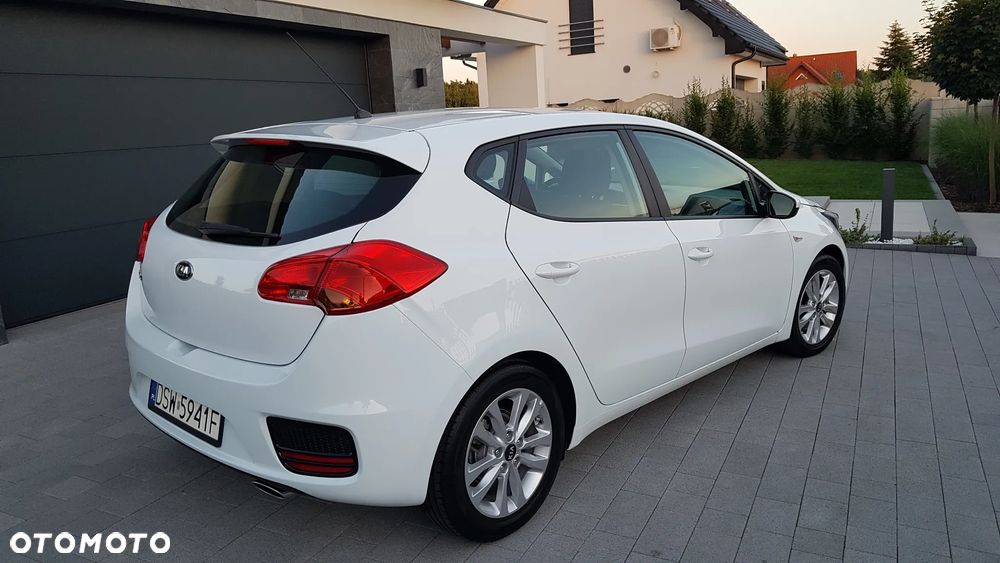 Kia Ceed 1.4 M - 36