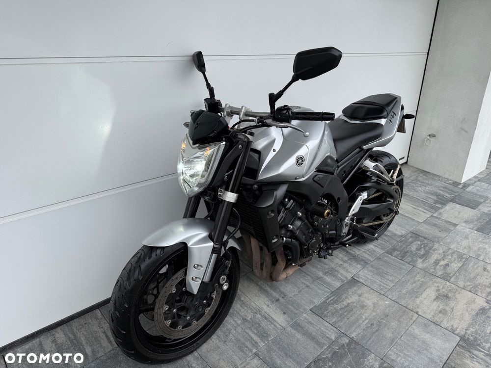 Yamaha FZ - 1