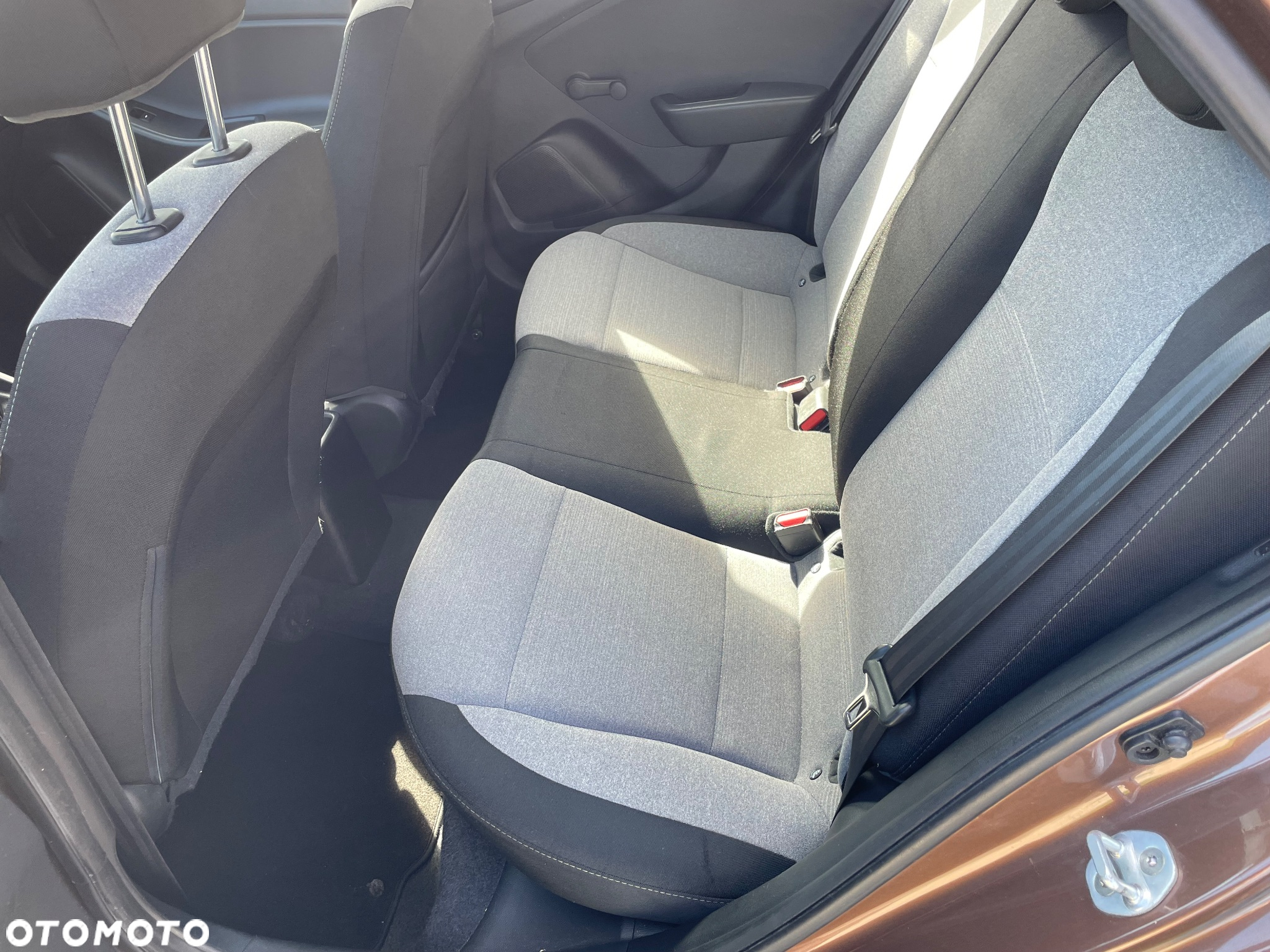 Hyundai i20 1.2 BlueDrive Classic + - 16