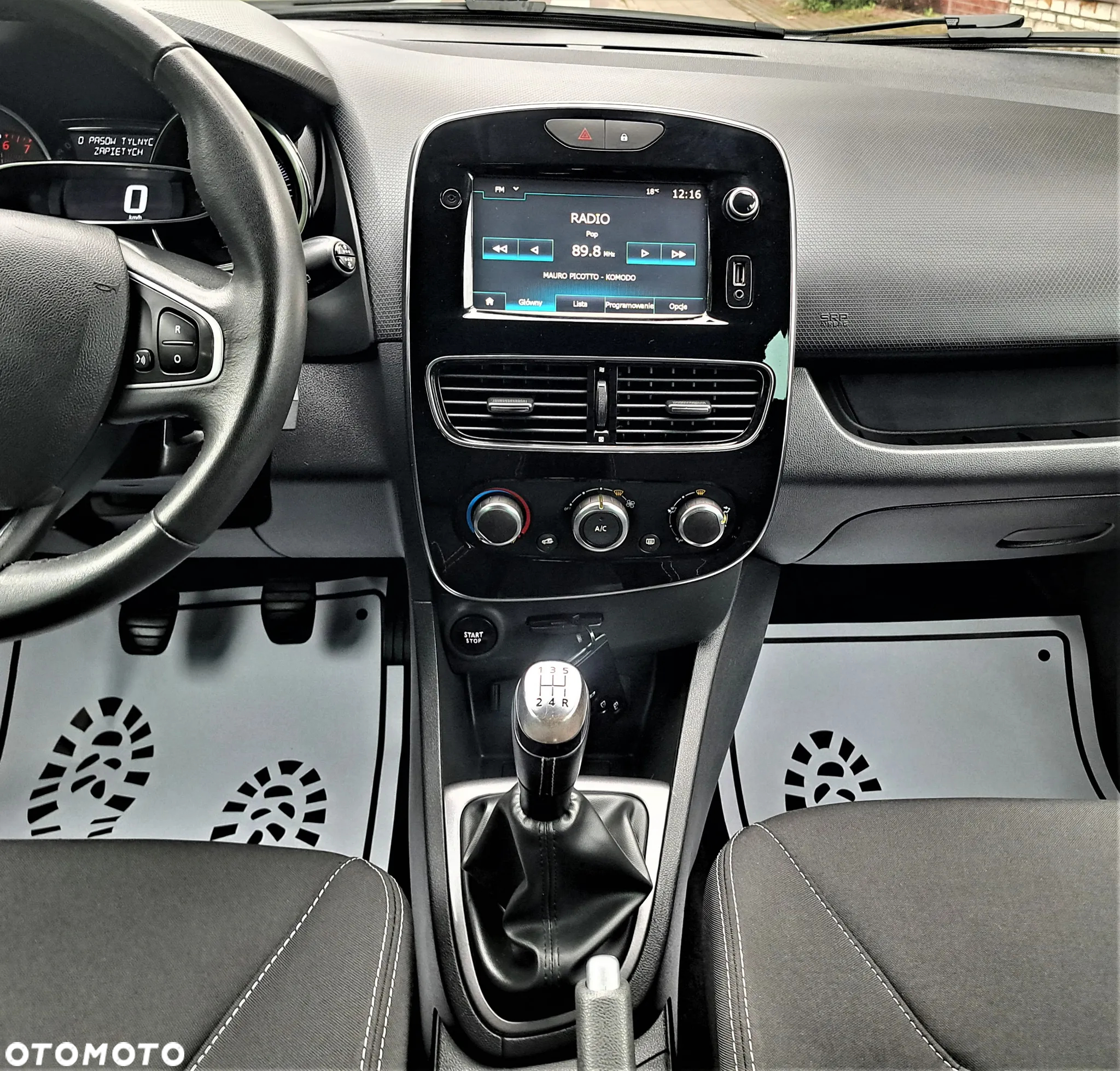 Renault Clio 1.2 16V Limited - 33