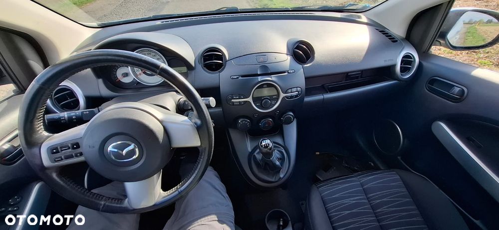 Mazda 2 1.5 Dynamic - 7