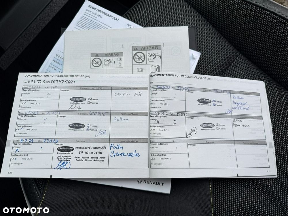 Renault Captur - 22