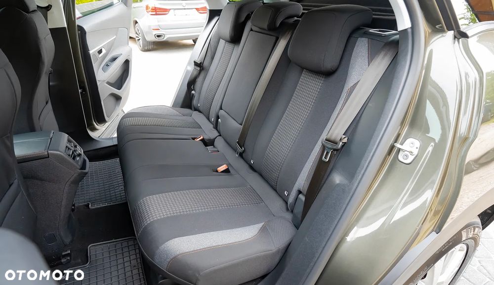 Peugeot 3008 BlueHDi 130 Stop & Start Active Business-Paket - 29