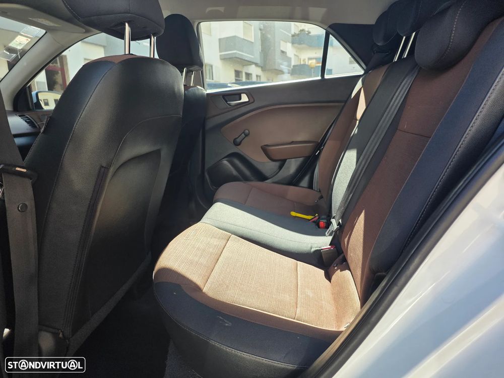 Hyundai i20 1.2 Access+Bluetooth - 9